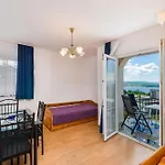 In 5281 Apartment Crikvenica